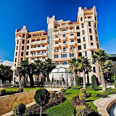 Hotel Royal Castle Design &