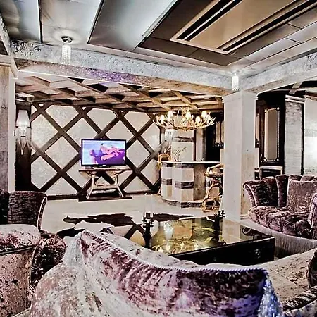 Royal Castle Design & 5* Sveti Vlas