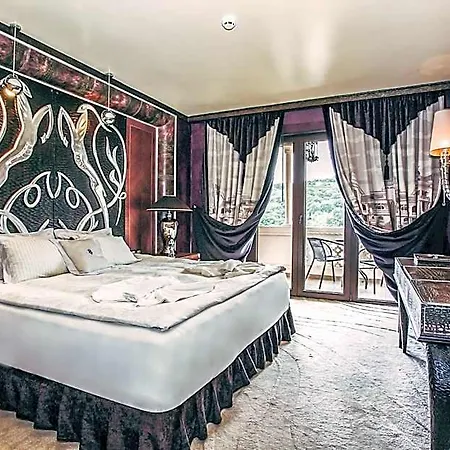 Royal Castle Design & 5* Sveti Vlas