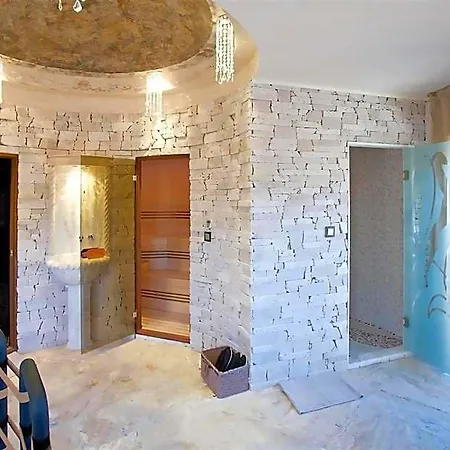 Royal Castle Design & Hotel Sveti Vlas